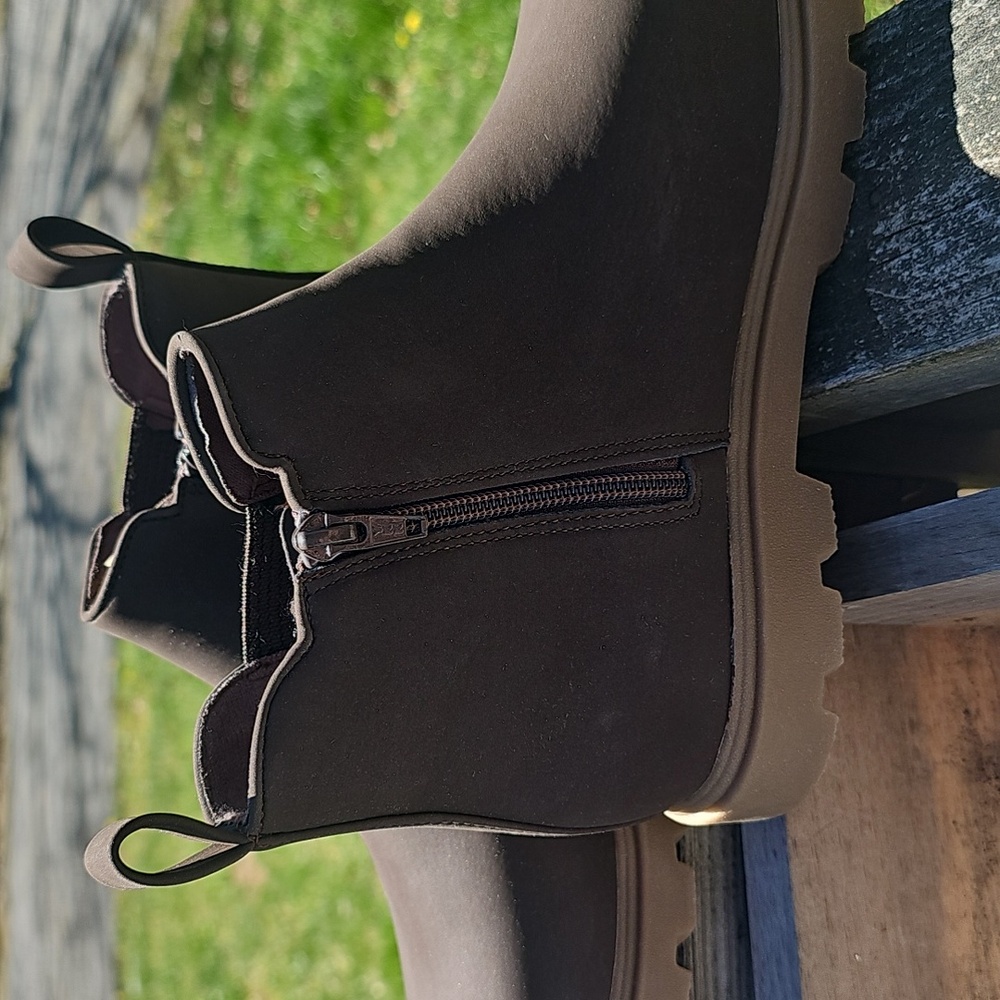 Sonoma Brown Ankle Boots - Picture 3 of 6